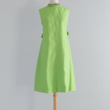 Fabulous 1960's Key Lime Shantung Shift Dress With Bows &amp; Jewel Collar / Large