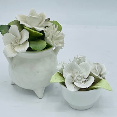 Vintage pair of Coalport flower figurines White Carnation- Chip Free- England 