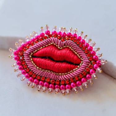 Embroidered Lips Brooch