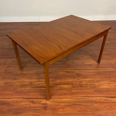 White & Newton Teak Mid-Century Dining Table