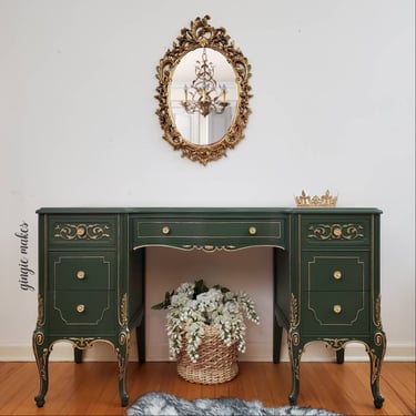 Refinished French Provincial Ornate Desk Vanity ***please read ENTIRE listing prior to purchasing SHIPPING is NOT free 
