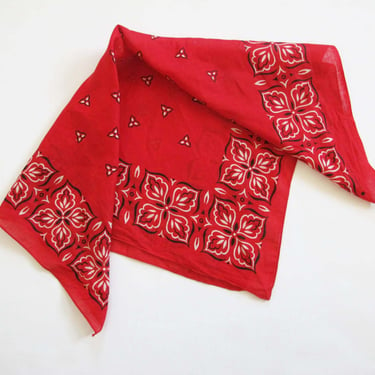 Vintage 60s WashFast Red Bandana  - 1960s Soft Worn In Cotton Bandana - Cowboy Western Kerchief - Vintage Workwear 