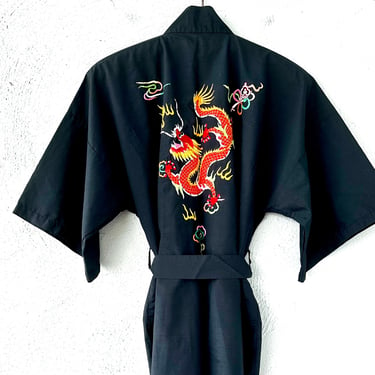 Vintage 70s Chinese Embroidered Dragon Robe Black  Kimono Asian Cardigan Swimsuit Coverup 