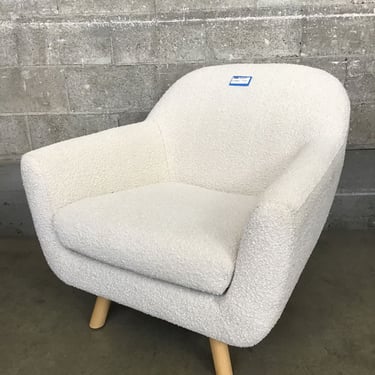 Article Fuzzy Comfortable Chair (Seattle)