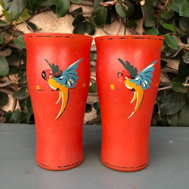 Vintage Parrot Glasses -- Vintage Bird Glassware -- Bird Glassware -- Vintage Glassware -- Hand Painted Cups -- Parrot Cups 