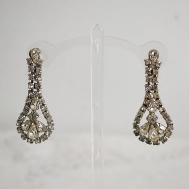 1960s Long Clear Rhinestone Dangle Clip Earrings 