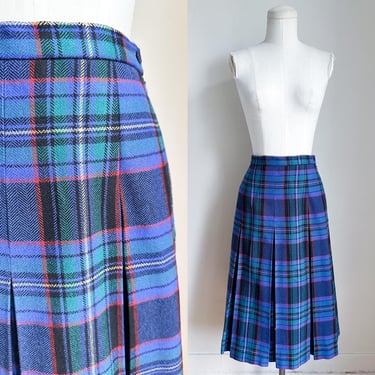 Vintage 1980s Scottish Wool Plaid Midi Skirt / 24