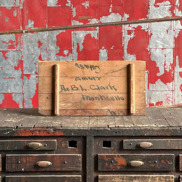 Antique Monticello, WI Dr Clark Vets Crate Lid Sign 