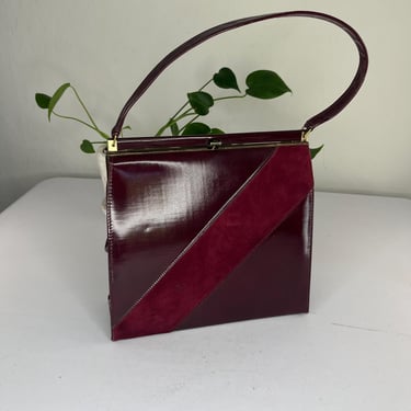 Walking Pendelton - Vintage 1950s 1960s Burgundy Red Vinyl Patent Leather Handbag Purse 