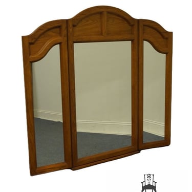 THOMASVILLE FURNITURE Homecoming Collection 56" Tri-Fold Dresser Mirror 43811-260 
