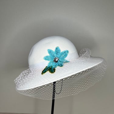 Vintage White Bollman Wool Doeskin Hat with Veil 
