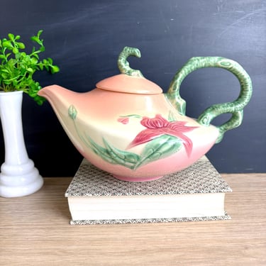 Hull Pottery Woodland pink and green Aladdin teapot - W-26 - 1950s vintage 