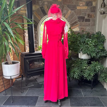 Vintage 1970s Deep Pink Chiffon Bridesmaid Dress with | ShopOlga Vintage -  Chalfont, PA | ATTIC