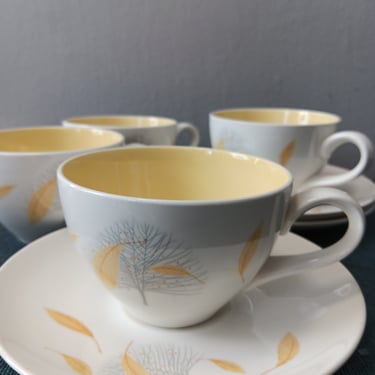 Eva Zeisel Sunglow Coffee Cups and Saucers | 4 cups and 3 Saucers | Hallcraft by the Hall China Co. 