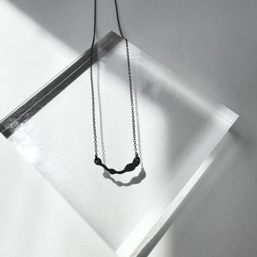 Petite Sea Grass Necklace in Oxidized Silver