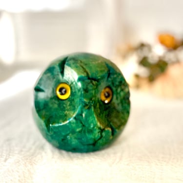 Vintage Onyx Owl, Green Natural Stone, Sculptural, Marble, Granite, Vintage 60s 70s 