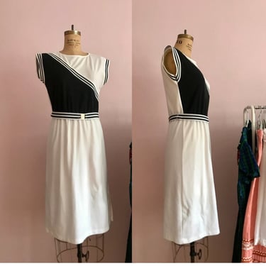 1980's Black and White Striped Comfy Dress 