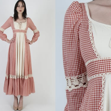 Vintage 70s Red Gingham Gunne Sax Dress / 1970s Renaissance Fair Checker Dress / White Plaid Peasant Dirndl Maxi Dress 