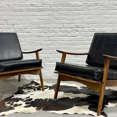 Pair of CLASSIC Mid Century Modern Vintage LOUNGE CHAIR S, c. 1960's 