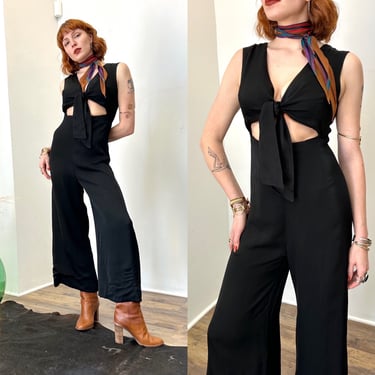 Vintage 1970s Jumpsuit / 70s Flare Jumpsuit with Cutout / Black ( small S ) 