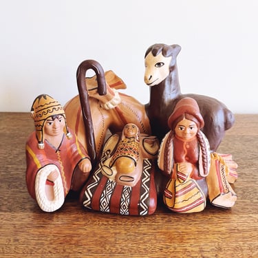 Vintage Peruvian Clay Christmas Nativity Scene 