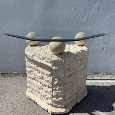 Vintage Post Modern Tessellated Mactan Stone Side End Accent Table Cocktail Maitland Smith Style Hollywood Regency Mid Century Modern Design 