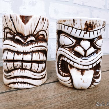 Pair of Tiki Leilani Cup Glass Mugs 