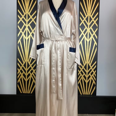 1990s satan robe, navy and cream, vintage loungewear, dressing gown, smoking jacket style, jones of New York, minimalist style, medium, 38 