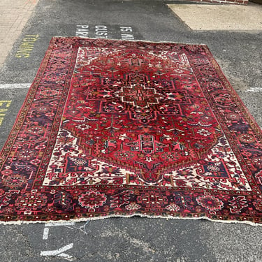 Heriz Rug 105