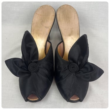 Vintage 1940s Daniel Green Black Satin Peep Toe Boudoir Heels Size 6.5-7 Narrow 