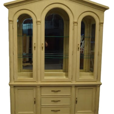 STANLEY FURNITURE Concentrics Collection White Washed 66" Display China Cabinet 52921-212/112 