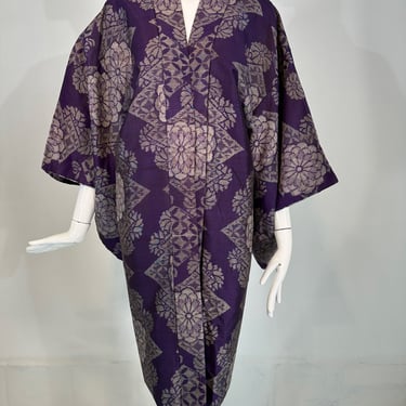 Vintage Purple & Silver Slub Silk Brocade Short Kimono with Bright Silk Lining