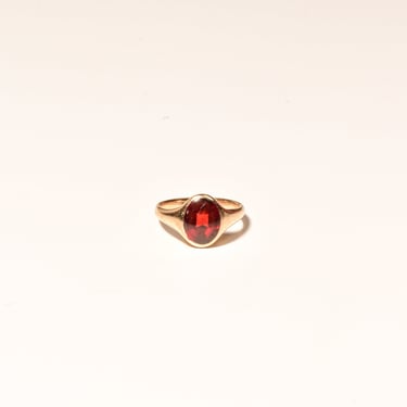 Estate 14K Garnet Signet Ring In Yellow Gold, Cabochon Ring, Sleek, Minimalist, Men's Pinky Ring, Size 7 US 