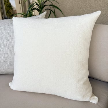 White Boucle Indoor/Outdoor Pillow Cover