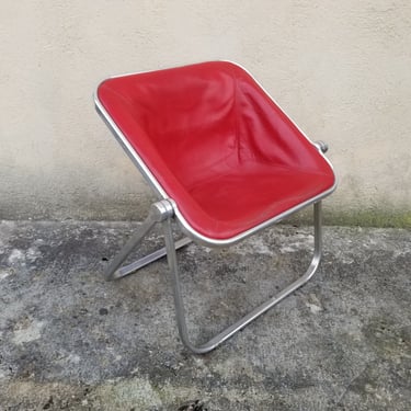 Plona Folding Lounge Chair in Red Leather by Giancarlo Piretti for Castelli  | Italian Space Age | 1970s 