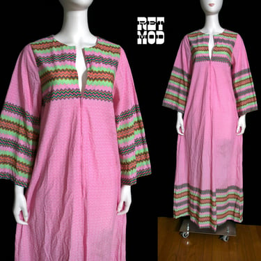 DEADSTOCK Incredible Vintage 70s Pink Colorful Chevron Terrycloth Caftan House Dress with Front Zip 