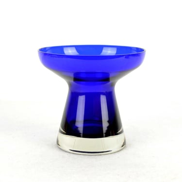 Glass vase design Horst Michel VEB Glaswerk Harzkristall Derenburg 70s Made GDR crystal glass DDR blue glass studio glass design 