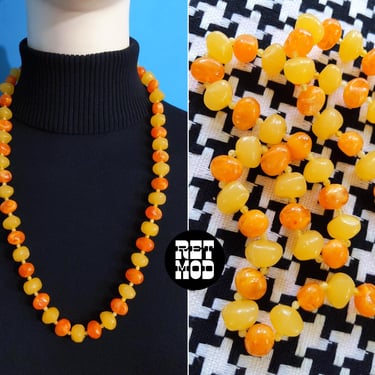 Cool Vintage 60s 70s Light Orange Lucite Beaded Statement Necklace 