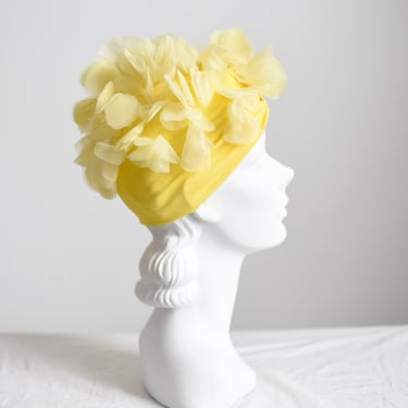 1960s Yellow Petal Cap 