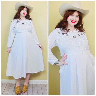 1980s Vintage Sassa White Cotton Western Dress / 80s / Eighties Silver Concho Fringe Rodeo Dress / Size Medium - Large 