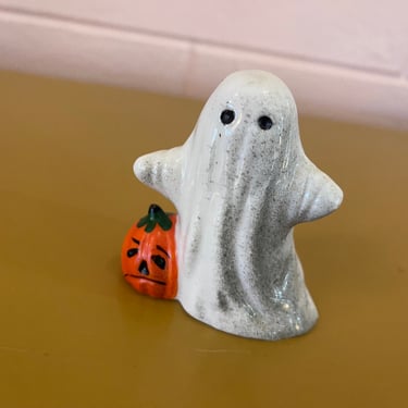 Vintage 1990s Halloween Ceramic Ghost Figurine With JOL 