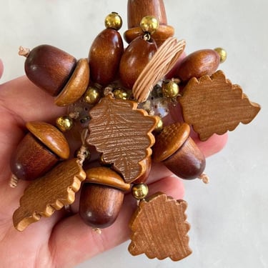 Vintage 1940s Brooch | 40s Carved Wood Acorns Leaves Fall Brown Pin Statement Jewelry 