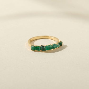 Raw Emerald Ring, Emerald Birthstone Ring, Green Stone Ring, Emerald Crystal Jewelry, May Birthstone Ring, Emerald Baguette Ring 