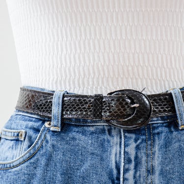 black reptile leather belt | 80s 90s vintage black skinny leather statement belt 