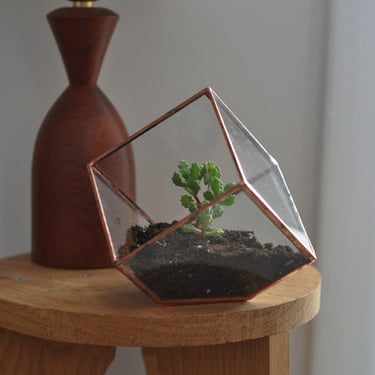 Earth Terrarium Kit, small cube glass planter in copper or silver color -- stained glass -- terrarium supplies -- eco friendly 