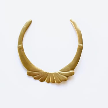 Vintage Heavy Cast Brass Cuff Necklace with Fluted Fan Detail - Gold Metal Choker Necklace 