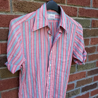 Vintage 1960's / 1970's Penney's Towncraft Thin Striped Pink Men's Shirt / Small 