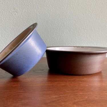 Vintage Heath bowls / Gourmet rim line serving pieces in brown and blue / California ceramic dishes 