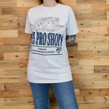90's Vintage Bass Pro Shops Tee Shirt T-Shirt 