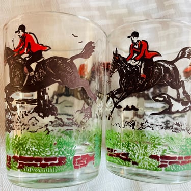 Pair of Hazel Atlas Horse and Hound Double Shot Glasses- 1950's- Nice Condition 